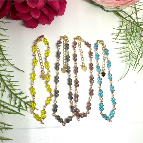 NEW⚜️Smoky Gray Crystal Hand Wired Bracelet - Picture 2 of 6